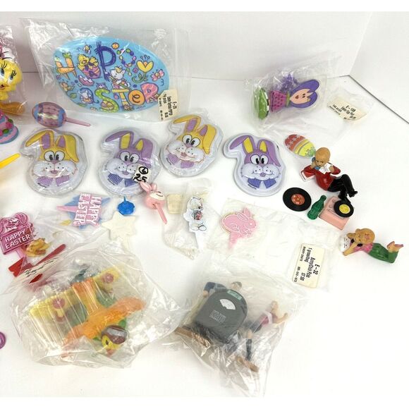 Lot Of Variety Vintage Cake‎ Decorations Cupcake Toppers Picks Figures - Picture 5 of 8